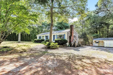 59 Oregon Rd, Mashpee, MA 02649