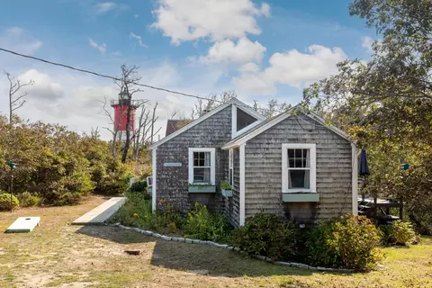 135 Nauset Light Beach Rd, Eastham, MA 02642
