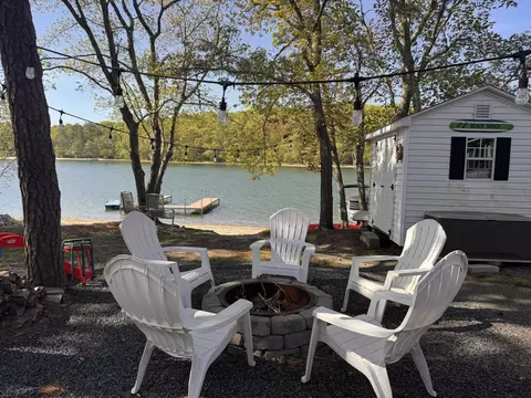 185 Cotuit Rd #BE4, Sandwich, MA 02563