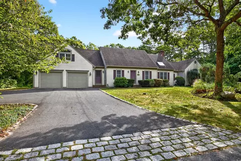 30 Fox Crossing Rd, Brewster, MA 02631 photo 1