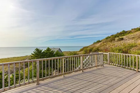 52 Corn Hill Rd, Truro, MA 02666