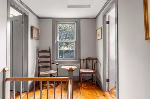 Entry Way - 188 Ocean View Ave, Cotuit, MA 02635 photo 6 of 8