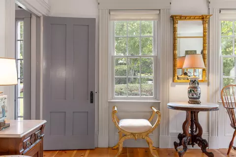 Entry Way - 188 Ocean View Ave, Cotuit, MA 02635 photo 3 of 8