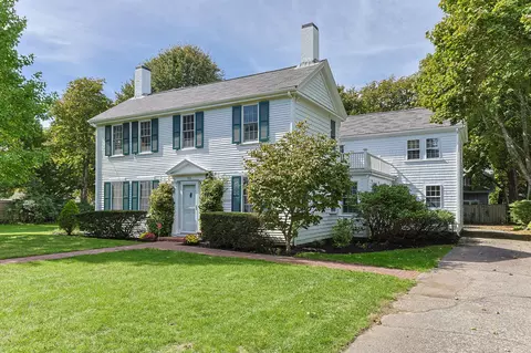 Exterior - 188 Ocean View Ave, Cotuit, MA 02635 photo 1 of 15