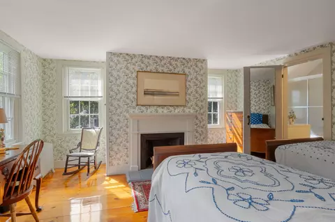 Bedroom - 188 Ocean View Ave, Cotuit, MA 02635 photo 1 of 10