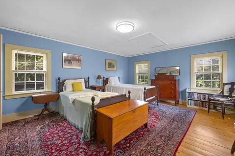 Bedroom - 188 Ocean View Ave, Cotuit, MA 02635 photo 8 of 10