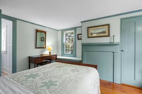 Bedroom - 188 Ocean View Ave, Cotuit, MA 02635 photo 3 of 10