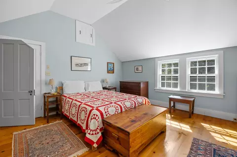 Bedroom - 188 Ocean View Ave, Cotuit, MA 02635 photo 9 of 10