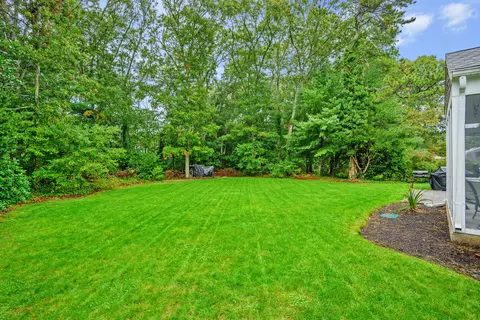 81 Monomoy Cir, Centerville, MA 02632 photo 24