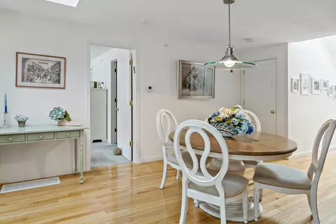 8 Chippers Ln, Mashpee, MA 02649 photo 12