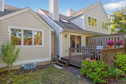 Exterior - 2 Pga Ln, Mashpee, MA 02649 photo 4 of 7