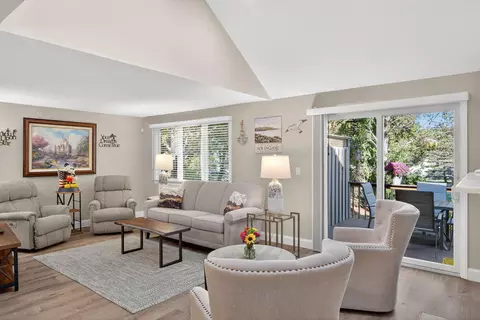 Living - 2 Pga Ln, Mashpee, MA 02649 photo 3 of 4