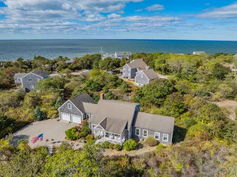 45 Cranberry Cir, Eastham, MA 02642 photo 4