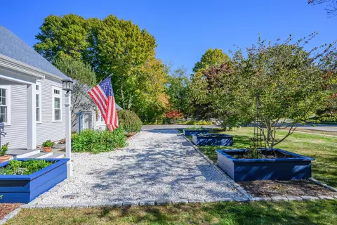 Exterior - 2070 Main St, West Barnstable, MA 02668 photo 9 of 25
