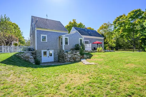 Exterior - 2070 Main St, West Barnstable, MA 02668 photo 17 of 25