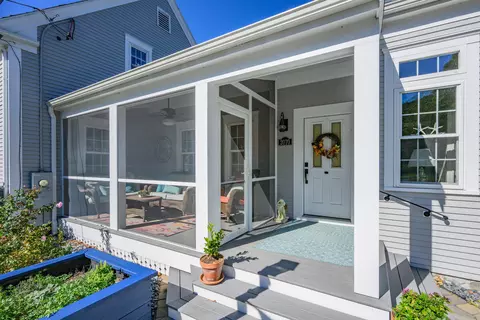 Exterior - 2070 Main St, West Barnstable, MA 02668 photo 6 of 25