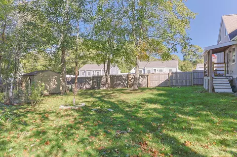 Exterior - 69 Pine Grove Ave, Hyannis, MA 02601 photo 7 of 7
