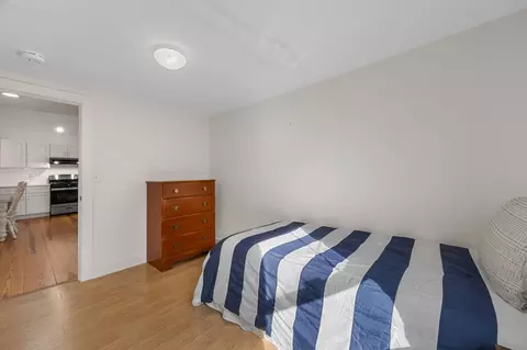 Bedroom - 69 Pine Grove Ave, Hyannis, MA 02601 photo 4 of 6