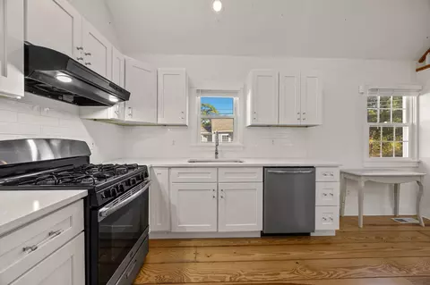 Kitchen - 69 Pine Grove Ave, Hyannis, MA 02601 photo 2 of 3