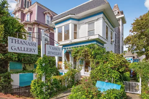 234 Commercial St, Provincetown, MA 02657