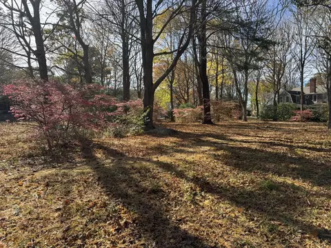 18 Douglas Ave, Monument Beach, MA 02553 photo 3