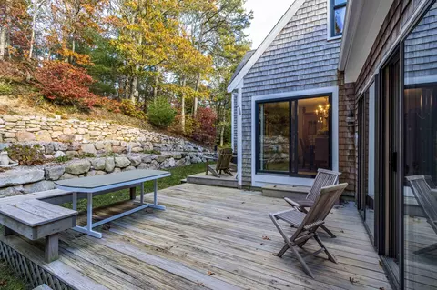 88 Joe Thompson Rd, Marstons Mills, MA 02648 photo 9