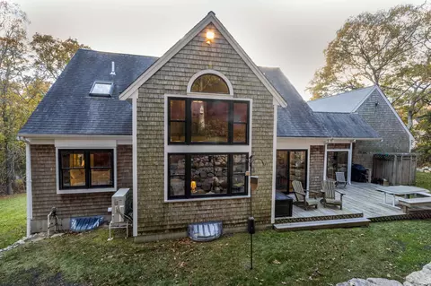 88 Joe Thompson Rd, Marstons Mills, MA 02648 photo 5