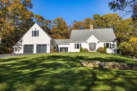 88 Joe Thompson Rd, Marstons Mills, MA 02648 photo 3