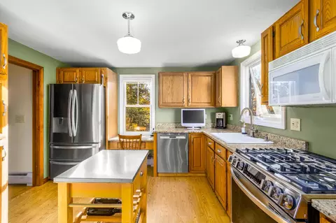 88 Joe Thompson Rd, Marstons Mills, MA 02648 photo 14