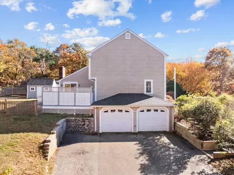 2 Westerly Dr, Bourne, MA 02532 photo 2