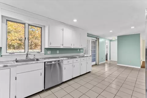 2 Westerly Dr, Bourne, MA 02532 photo 23