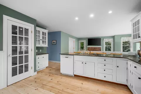 Kitchen - 3528 Main St, Barnstable, MA 02630 photo 3 of 3