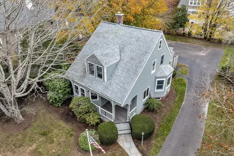 Exterior - 38 Old Bridge Rd, Buzzards Bay, MA 02532 photo 2 of 8