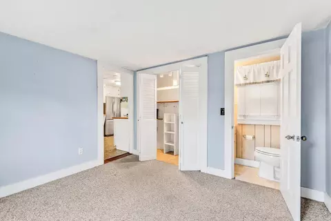 Bedroom - 38 Old Bridge Rd, Buzzards Bay, MA 02532 photo 1 of 7