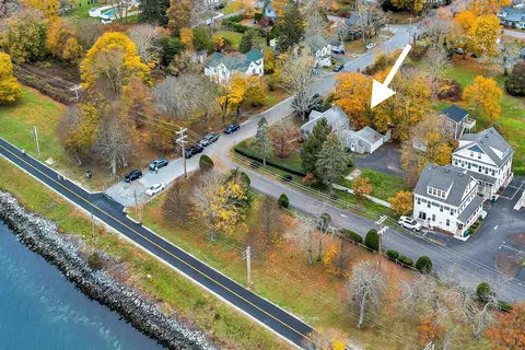 View/Area - 38 Old Bridge Rd, Buzzards Bay, MA 02532 photo 1 of 19