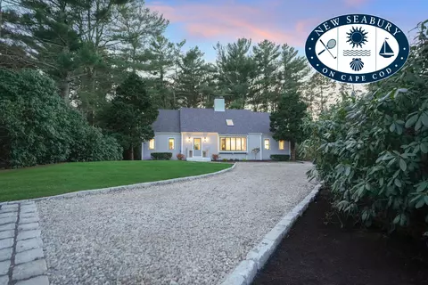 Exterior - 7 Blue Fin, Mashpee, MA 02649 photo 1 of 10
