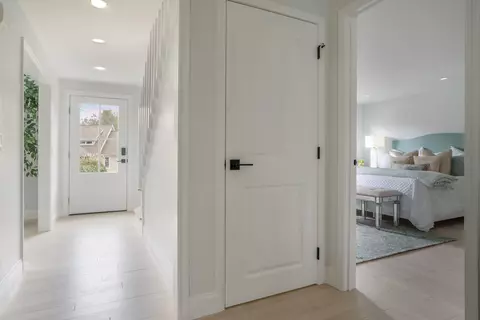 Entry Way - 7 Blue Fin, Mashpee, MA 02649 photo 4 of 9