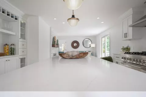 Kitchen - 7 Blue Fin, Mashpee, MA 02649 photo 3 of 3