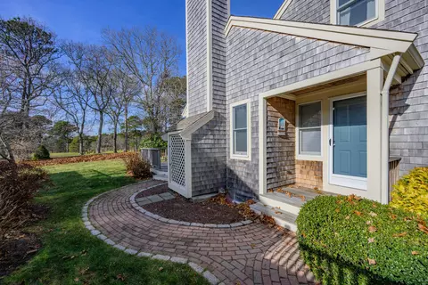 29 Boxwood Cir UNIT 29, Yarmouth Port, MA 02675