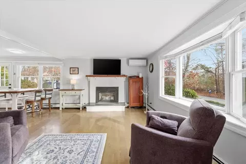 Living - 197 Monomoscoy Rd, Mashpee, MA 02649 photo 2 of 4