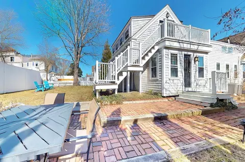 54 Commercial St UNIT 4, Provincetown, MA 02657