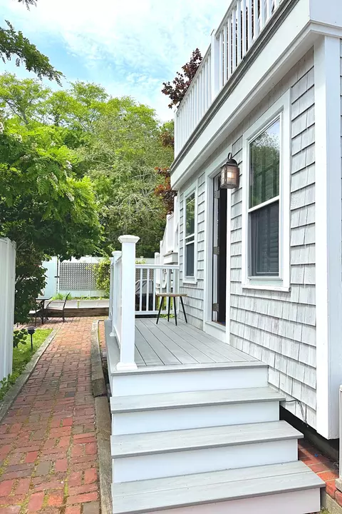 54 Commercial St UNIT 4, Provincetown, MA 02657