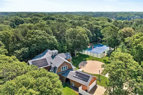 280 Ice Valley Rd, Osterville, MA 02655