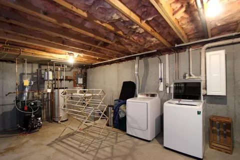 29 Wenonah Rd, Buzzards Bay, MA 02532 photo 23