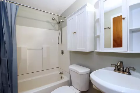 29 Wenonah Rd, Buzzards Bay, MA 02532 photo 12