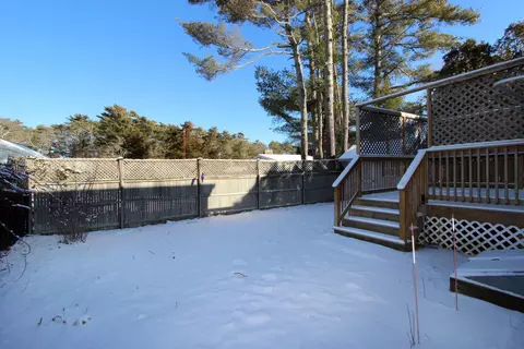 29 Wenonah Rd, Buzzards Bay, MA 02532 photo 24
