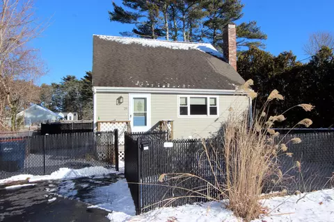 29 Wenonah Rd, Buzzards Bay, MA 02532 photo 30