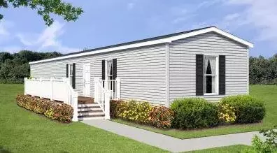 3 1st Street St, Bourne, MA 02532