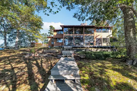 Exterior - 481 Lakeside Dr, Centerville, MA 02632 photo 11 of 14