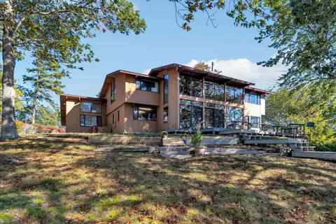 Exterior - 481 Lakeside Dr, Centerville, MA 02632 photo 10 of 14